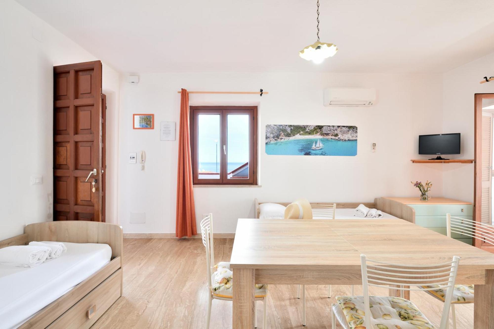 Biriola Ecoresort Cala Gonone Bilik gambar